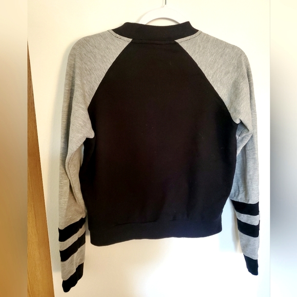 Jacket - Picture 3 of 5